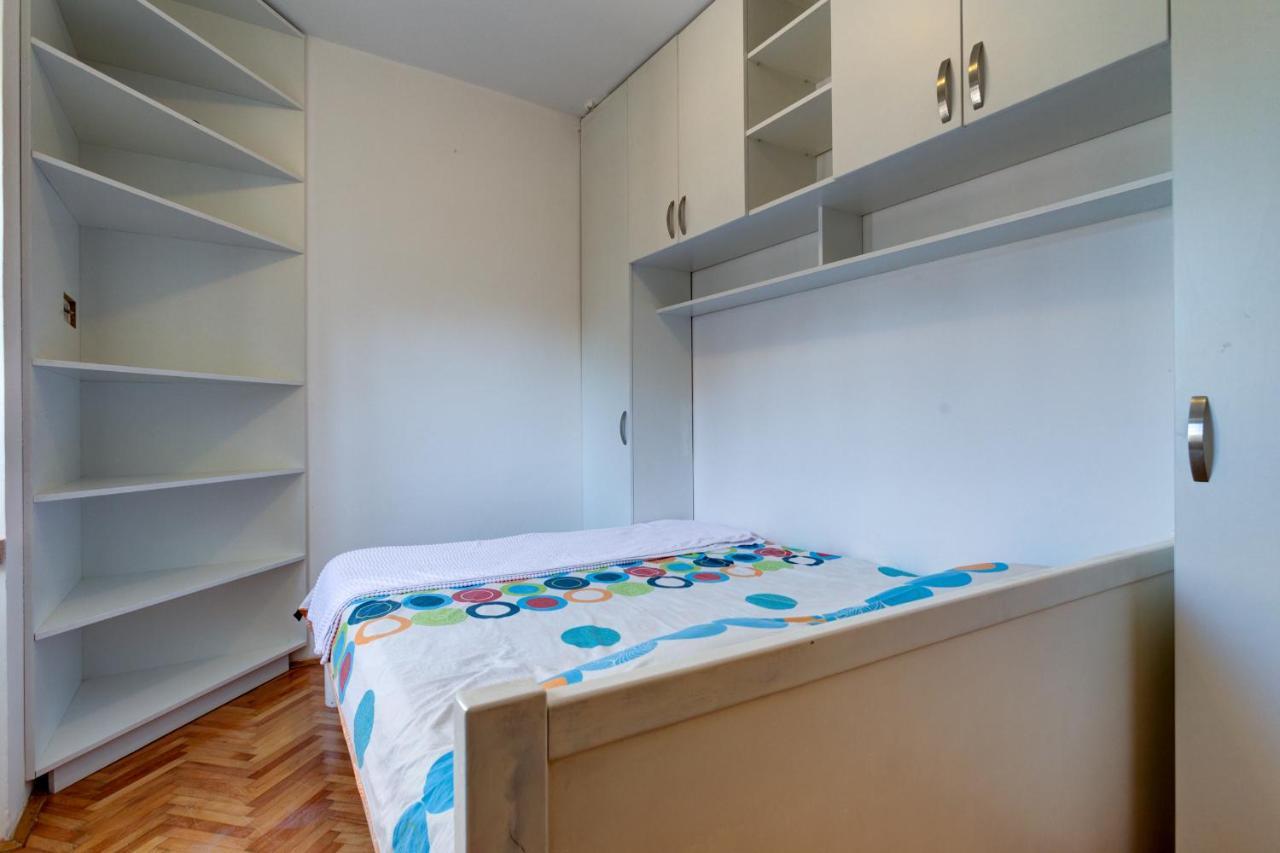 Mima Apartments Sveti Stefan Bagian luar foto